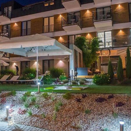 Hotel Uniejow Eksteriør bilde
